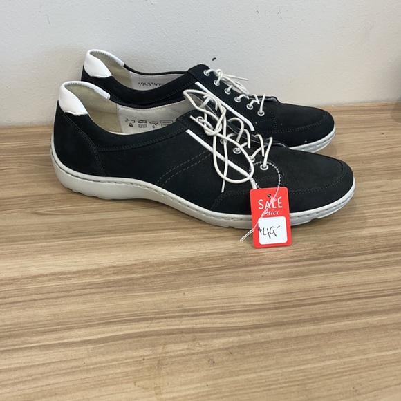 Waldlaufer German walking sneakers.  Light and comfy - size 10.  Never worn. - Picture 2 of 3